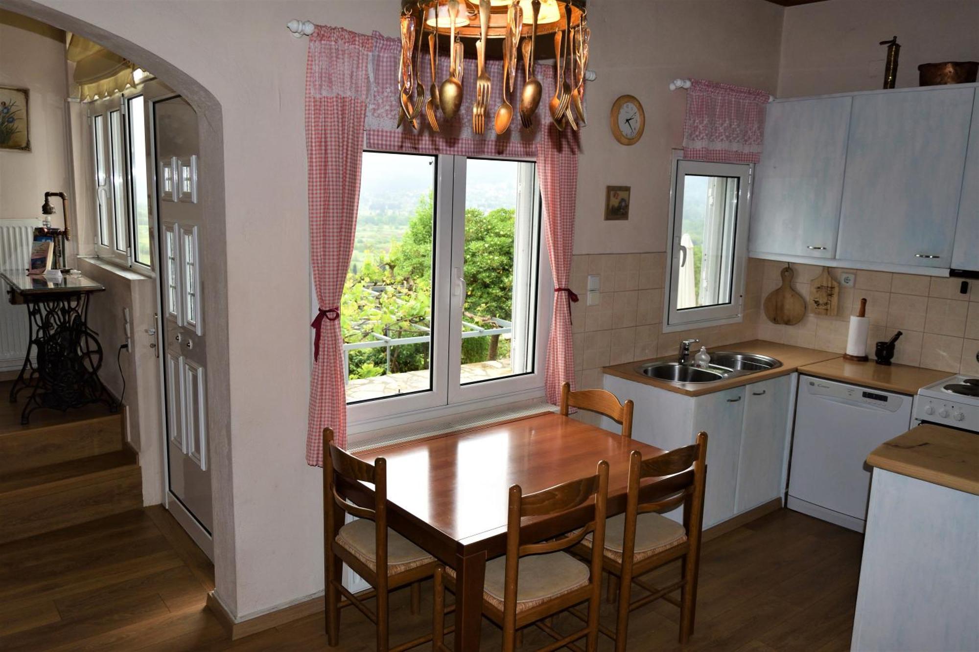 Holiday Cottage Lílaia Екстериор снимка